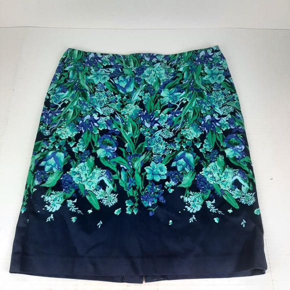 Talbots Dresses & Skirts - Talbots Ladies Size 12 Blue Green Floral 23" Long Skirt